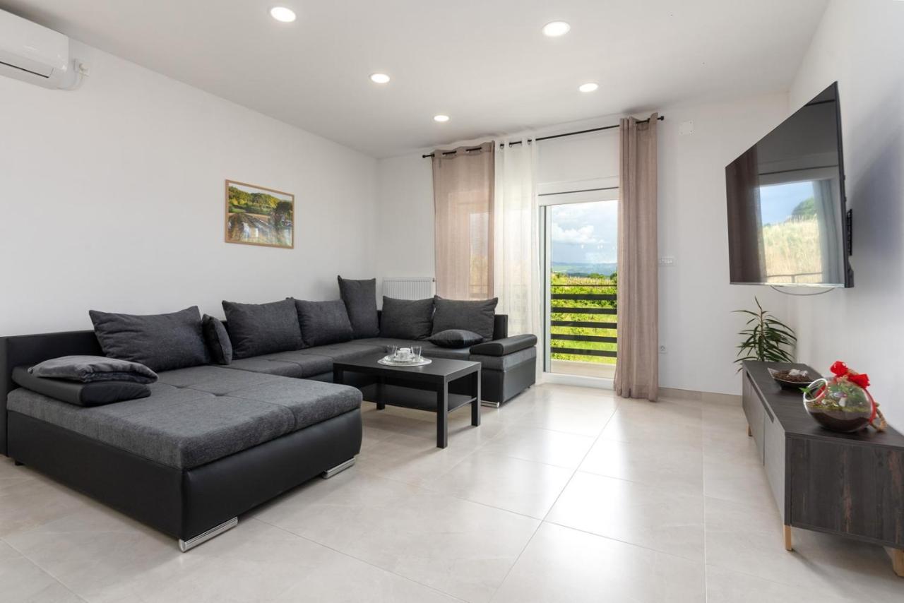 Villa Butoniga Nature بوزت المظهر الخارجي الصورة